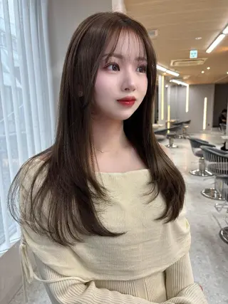 ロング RYOTA レイヤー 中明度カラー/縮毛のヘアスタイル