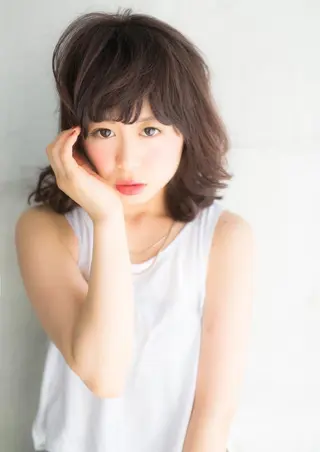 セミロング パーマ 桑名 淳のヘアスタイル