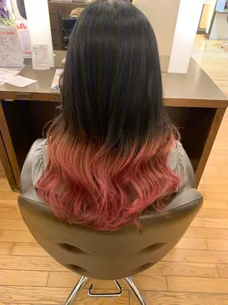 セミロング 齊藤 衣梨佳のヘアスタイル