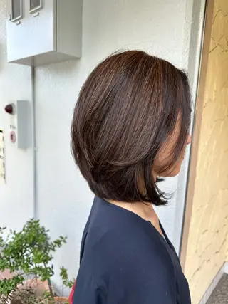 ミディアム 冨士 美織のヘアスタイル