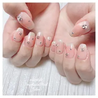ミディアム ネイル 🐾enen style 🐾のネイルデザイン