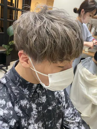 ショート カラー メンズ 似合う髪型見つけます AYAKAのヘアスタイル