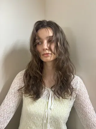 ロング 柏木 鈴のヘアスタイル