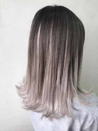 カラー 最高級エクステ /羽エクステ白石宇由のヘアスタイル