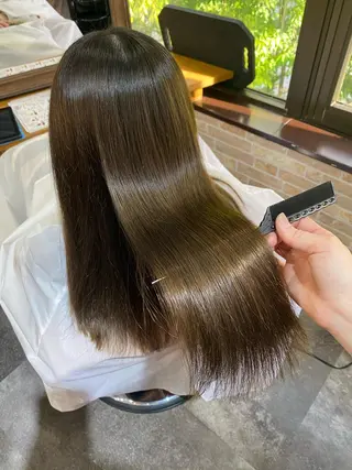 ロング 美髪ヘア 🤍erikaのヘアスタイル