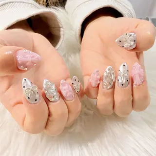 ネイル Lily Eye&Nailのネイルデザイン