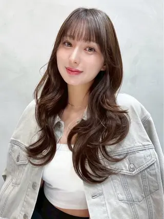 ロング 大宮透明感トレンド ヘア🫧セナ🤍のヘアスタイル