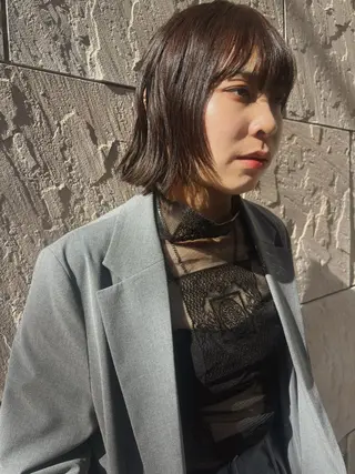 ミディアム オカモト ハルカのヘアスタイル