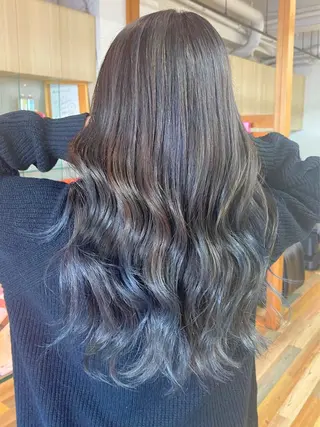 セミロング カラー SHIN🌿柏美容師 レイヤーボブカラーのヘアスタイル