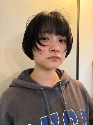 ミディアム 林 コウセイ【三軒茶屋】のヘアスタイル
