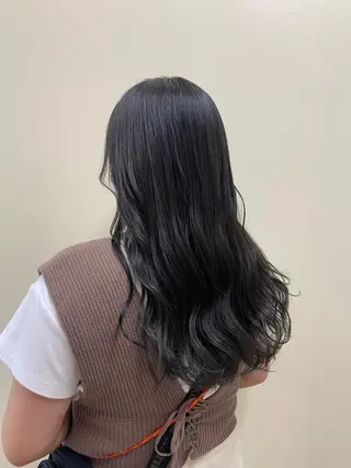 セミロング カラー 清村 和音のヘアスタイル