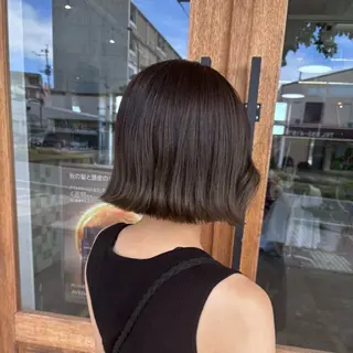 ショート カラー MOMO anan AVEDAのヘアスタイル