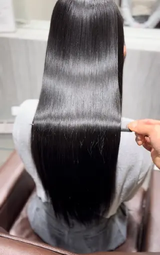 ロング 新栄 夏のヘアスタイル