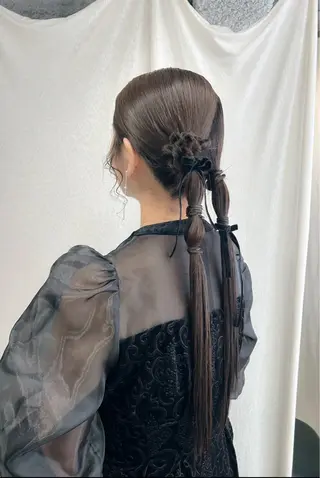 ロング ヘアアレンジ AKO .のヘアスタイル