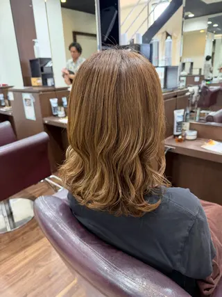 セミロング カラー 仲井 充のヘアスタイル