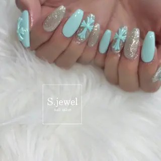 ネイル S. JEWELのネイルデザイン