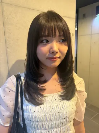 ミディアム カラー 韓国レイヤー/透明感 カラー/RIN🎀のヘアスタイル