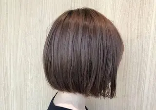 ショート カぺリベラ グラマラス店のヘアスタイル