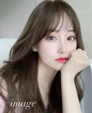 カラー rina韓国レイヤー ハッシュカットのヘアスタイル