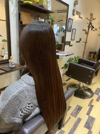 ロング カラー サトウ シューイチのヘアスタイル