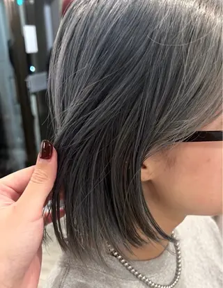 カラー kotoha .のヘアスタイル
