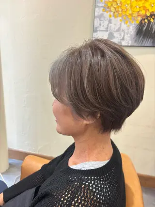 ショート YAJI MAのヘアスタイル