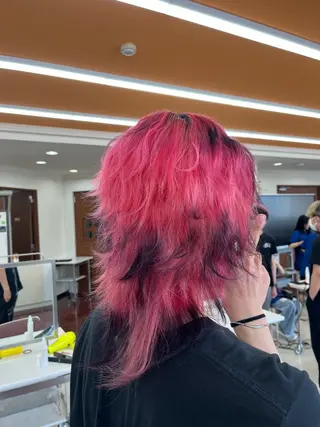 カラー Bejitto SOUMAのヘアスタイル