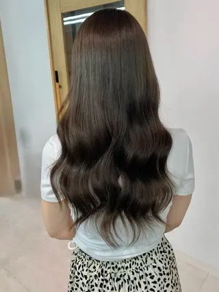 ロング カサイ ミユのヘアスタイル