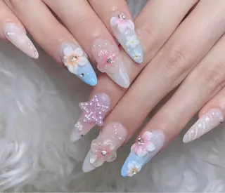 ネイル Lumi Shinokuboのネイルデザイン