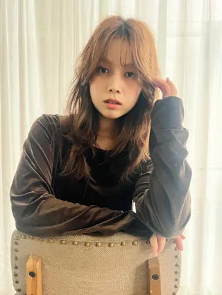 セミロング カラー オリーブカラー/ 赤み消し特化/トモキのヘアスタイル