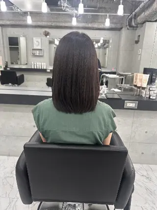 ミディアム カラー ❇️安達 優心❇️ レイヤー/艶髪特化のヘアスタイル