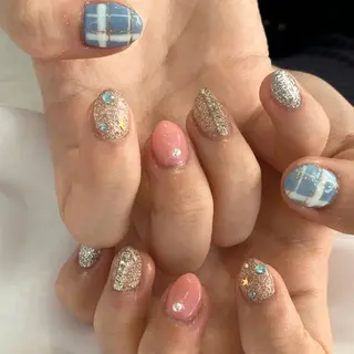 ネイル felicita fumi🩷のネイルデザイン