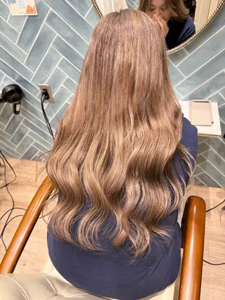 ロング カラー ✨武蔵小杉💎カラー 💋YUMENO🩷のヘアスタイル
