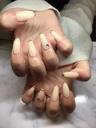 ネイル f'bloom L’ecrinのネイルデザイン