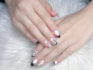 ネイル &ME Momoのネイルデザイン