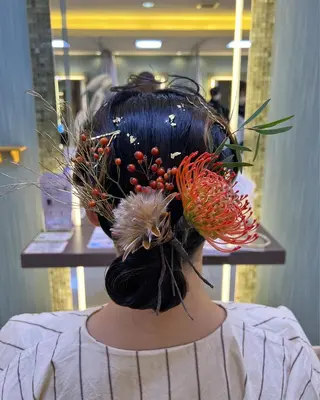 セミロング ヘアアレンジ 似合わせカットカラー ♡佐藤捺美のヘアスタイル