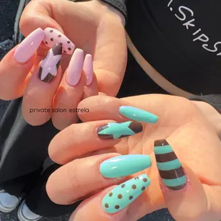 ネイル estrela 🍑のネイルデザイン