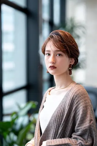 ショート カラー 🉐レイヤー/塩見 弘樹🉐渋谷のヘアスタイル