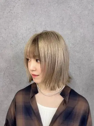 ショート &.TIGRE 越冨 レイヤー/顔周り特化のヘアスタイル