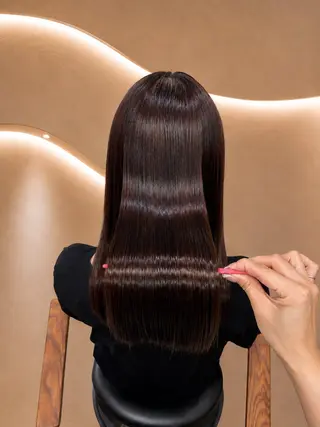 ロング arisa .のヘアスタイル