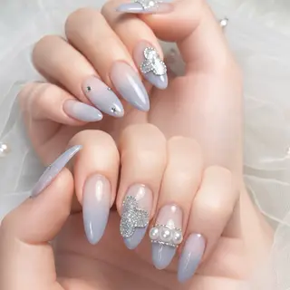 ネイル miku 🦋nailのネイルデザイン