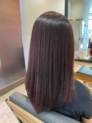 セミロング Uni. 心斎橋 wakabaのヘアスタイル