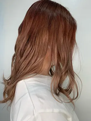 ロング カラー 田畑 優希のヘアスタイル