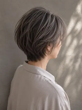 ショート 脇田 麗乃のヘアスタイル