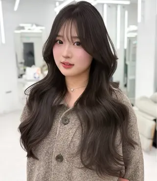 ロング カラー 韓国レイヤー× 顔まわり🕊️テルのヘアスタイル