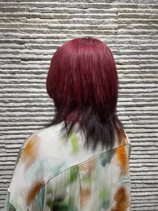 カラー 脇田 愛理のヘアスタイル