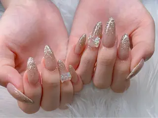 ネイル 心斎橋Mione nail salonのネイルデザイン
