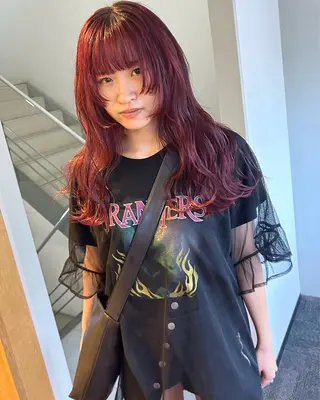 ロング カラー パーマ ヘアアレンジ デザインカラー/ボブ ブリーチカラー/ユリのヘアスタイル