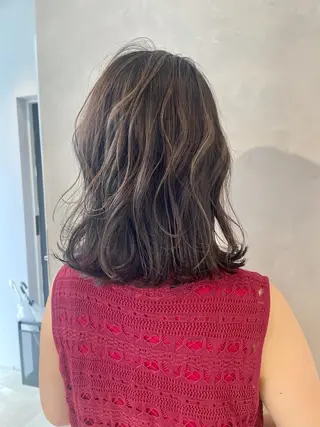 ミディアム カラー ブリーチ&髪質改善 TAIGAのヘアスタイル