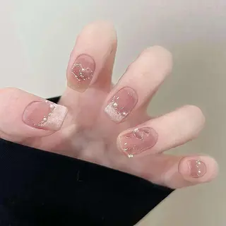 ショート キッズ 桐谷 澪のネイルデザイン